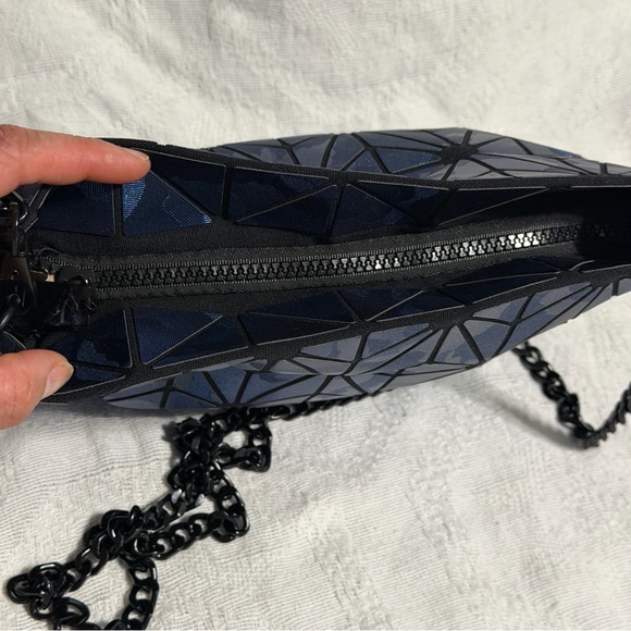 Patrizia Luca blue geometric pattern black chain shoulder bag purse - Picture 5 of 12